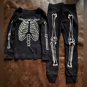 Old Navy Glow-in-the-Dark Skeleton Pajama Set